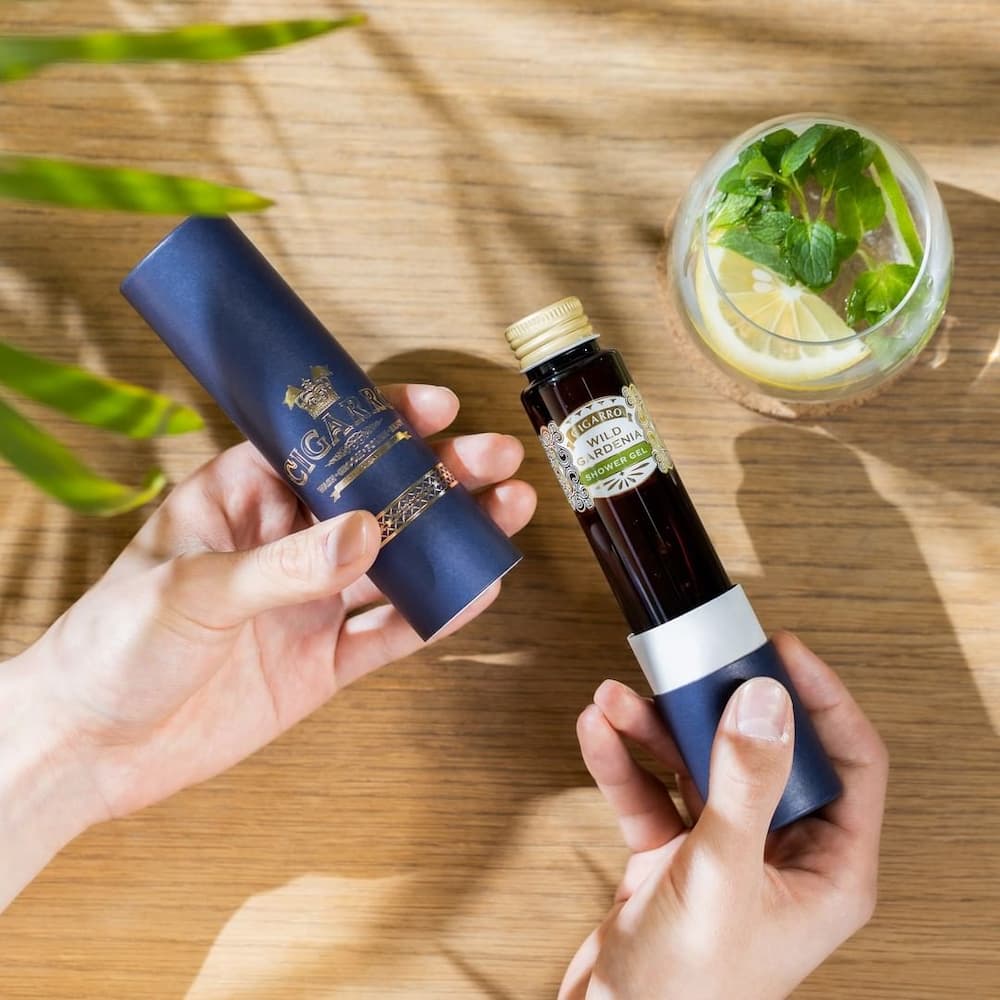 CIGARRO シガーロ シャワージェル ワイルドガーディニア 100mL