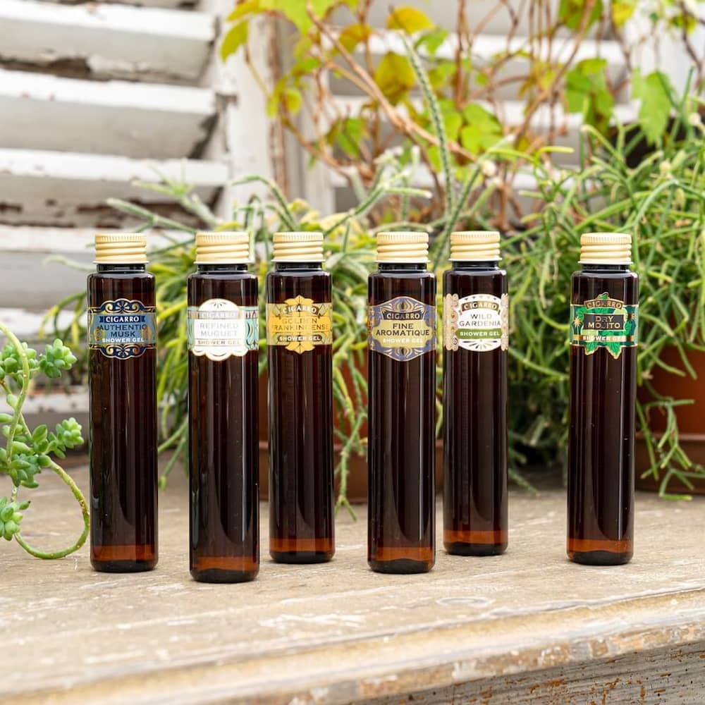 CIGARRO シガーロ シャワージェル オーセンティックムスク 100mL