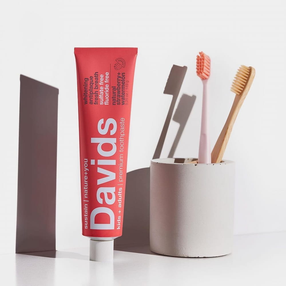 Davids デイヴィッズ ホワイトニングトゥースペースト ストロベリースイカ 149g