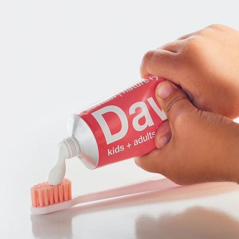 Davids デイヴィッズ ホワイトニングトゥースペースト ストロベリースイカ 149g