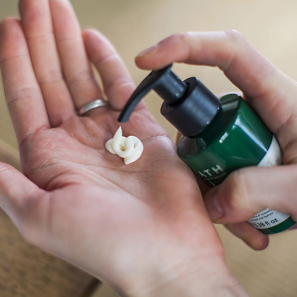 HEATH ヒース オイルコントロールモイスチャライザー ティーツリーの香り 100mL