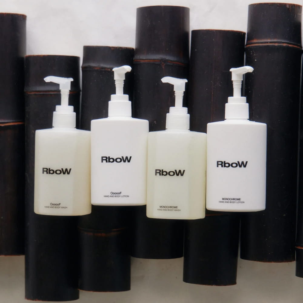 RboW アールボウ ハンド&ボディウォッシュ モノクローム 300mL