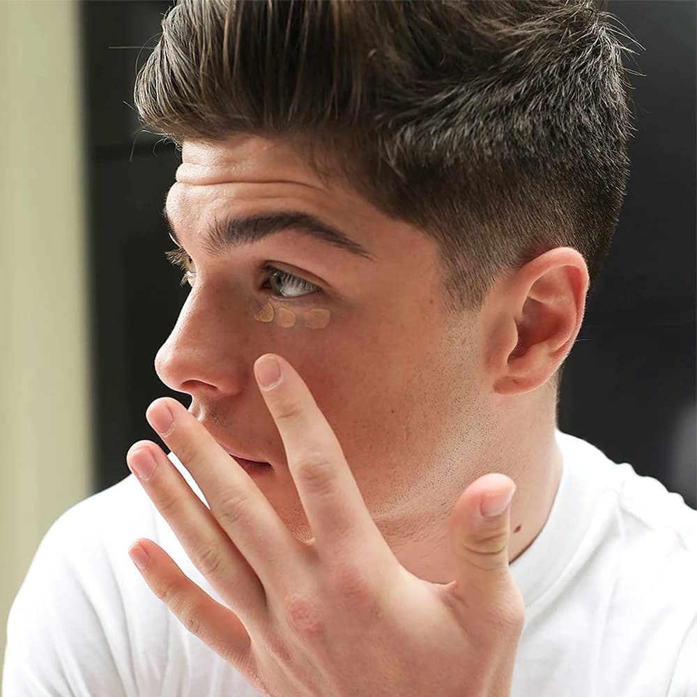 WAR PAINT. ウォーペイント メンズ コンシーラー ライト(02.自然な肌色) 5g